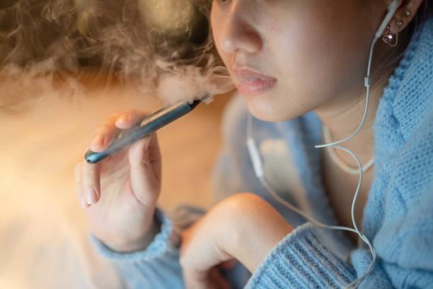 「VAPE世代來臨:年輕族群成主力,台灣電子煙市場暗潮洶湧」