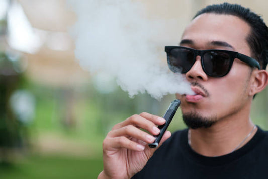 「2025台灣VAPE市場趨勢解析:小煙、大煙各擁擁護者」
